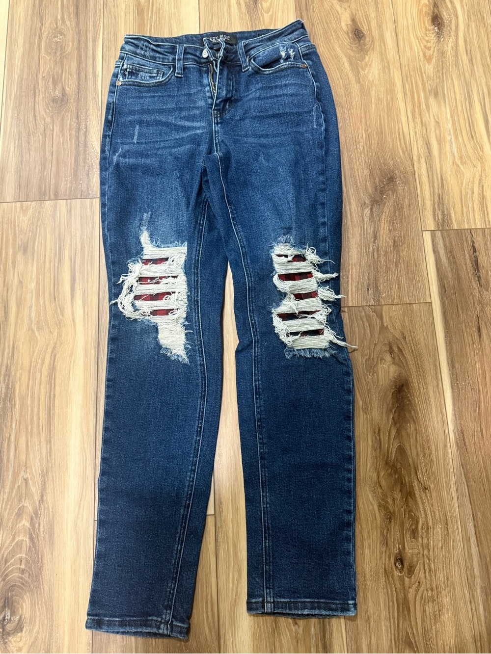 Judy Blue Dark Blue Skinny Jeans with Red Underlay
